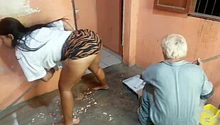 We have lesbian sex in front of the painter how morbo