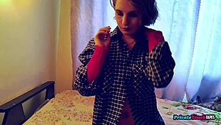 Sexy Russian girl plays with pussy using sex toy in amateur solo teen session!