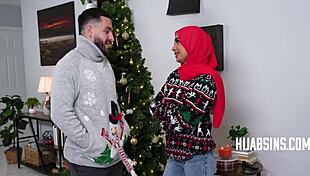 She wears hijab even during christmas intimate sessions