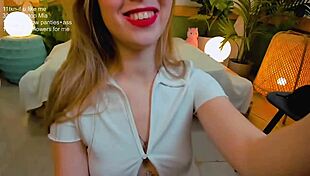 Are her lips great for fingering and masturbation?