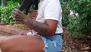 Hoy Par De Cachondas Lesbianas Quisieron Ser Mas Atrevidas Y Fueron A Masturbarse Los Co�os En Parque Publico