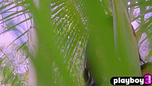 Big booty asian babe jada kai exposed sexy body and perfect tits milf posed naked.