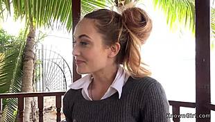 Hot Ass Girlfriend FUCKS In Patio With Friends