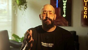 i found my bestfriend jerking off and we had hot interracial sex