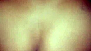 comendo a novinha gostosa tatuada 😈