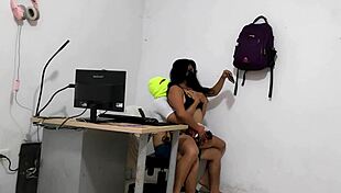 my slutty neighbor comes for my cock - and i give it to her like a good neighbor