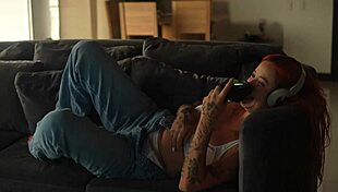 i found my bestfriend jerking off and we had hot interracial sex