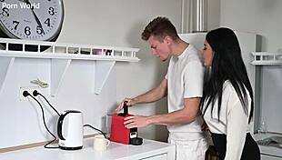 Sex Crazed Cougar Anissa Kate Gets All Holes Fucked