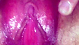 sej the milf plays with her pussy until she squirts