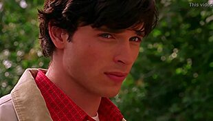 Tania Saulnier, you're so sexy in the shower