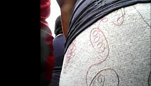 she was doing her shopping in the market