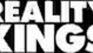 शरारती मई थाई गांड मरवा रही