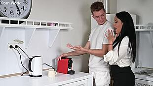 Sex Crazed Cougar Anissa Kate Gets All Holes Fucked