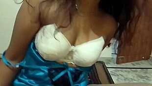 Hot bhabhi showed her fat ass and pussy to me