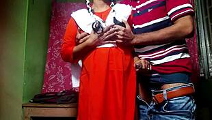 टीचर ने क्लास में मोबाइल लाने पर स्टूडेंट को चोदा रियल हॉट देसी लड़की डॉगी सेक्स