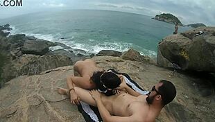 Fui Na Praia Naturista Fazer Sexo Ao Ar Livre