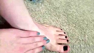 want foot fetish sexting compilation?