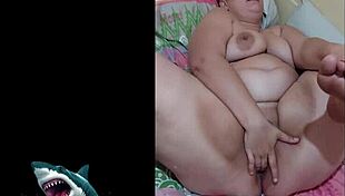 madre soltera se come una polla extranjera sin condon en medellin colombia