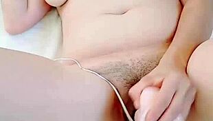 masturbating with huge dildo, came twice, my milk is rich 😋