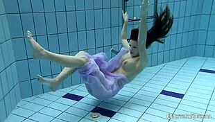 Blackhaired Aneta In The Pool