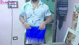 Hot Ravinadesi Stepsister Naked During Hairy Choot Shaving In Saloon