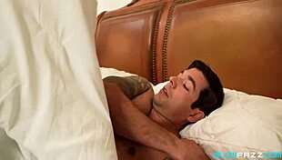 Oh wow, the naughty babysitter Penelope Kay is giving a blowjob, licking balls, deepthroating, and swallowing cum with saliva 😋