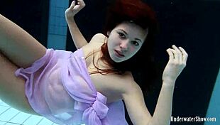 Blackhaired Aneta In The Pool