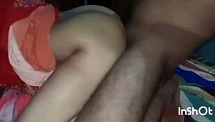 Indian hot girl gets fucked on the cot in desi porn