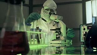 Quarantined With My Horny Step Aunt Makayla Cox!