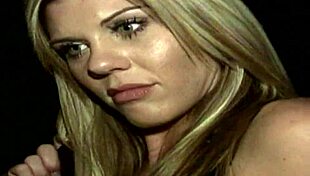 Bella Lynn craves raw anal