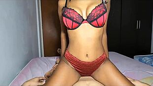 Morrita latina caliente en la escuela �18 y desatada