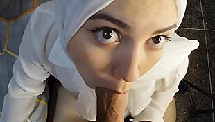 Arab Muslim Woman Sucks Like A Pro And Asks For More Until The End In Her Face