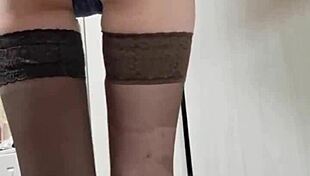 Teen Elza Kom's Story