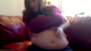 Azismiss Shares Creative Ice Cream Stuffing Ideas With Fun Twists