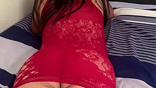 Spy 1 watching my stepsister play with her cell phone