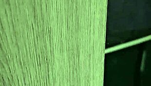 बड़ी चूचियां गांड वाली मैच्योर लैटिना मस्तुर्बेट लंड चाहती