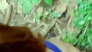 Chupando a rola mucha do guia, cum on tits in forest teasing! 😏