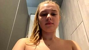 जिम में इंटेंस ट्रेनिंग चुदाई