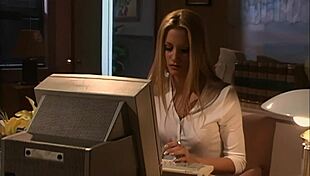 जेसिका ड्रेक, मोनिक अलेक्जेंडर और समर स्टॉर्म की लेस्बियन थ्रीसम 💋