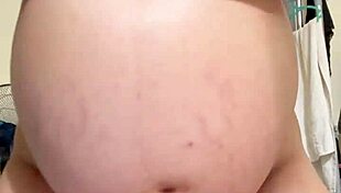 प्रेग्नेंट अरब बीवी वेबकैम पर तंगाती कौन चोदेगा मुझे