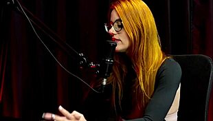 Questionava Tudo Namora O Melhor Amigo Pediu Para Ir No Puteiro E Decidiu Ir Na Casa De Swing Por Causa Do Parceiro - Bella Ruiva Watch On Sheer Red