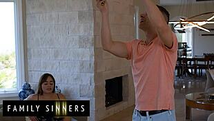 Stepdad brad newman ensures that his stepdaughter rose lynn feels satisfied after fucking her - family sinners