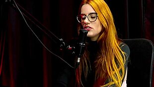 Questionava Tudo Namora O Melhor Amigo Pediu Para Ir No Puteiro E Decidiu Ir Na Casa De Swing Por Causa Do Parceiro - Bella Ruiva Watch On Sheer Red