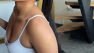 She satisfies her eating bbc with her stepbrothers -amateur couple- nysdel, want more?