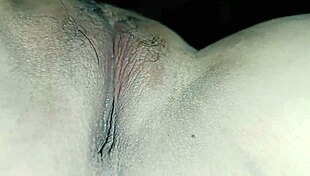 pinay mommy bent over, her big pussy licked deeply, then creampied 😍