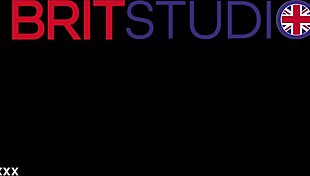 British teen nurse gives explosive treatment to patient!