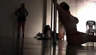 doctorita argenta hace pole dance 😍