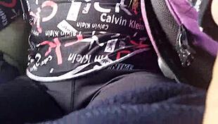 las nuevas formas de ligar en un bus un desconocido me toca las nalgas mientras viajo al campo a visitar a mi marido yo me puse sucia y terminamos haciendo locuras