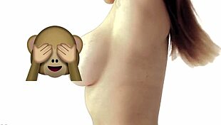 Aida martinez undresses for the peruvian selection in a casual setting