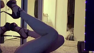 Italiana Big Tits Milf Artemisia Love Showing Her Hot Body Wearing Shorts And Smoking Fetish Sesh